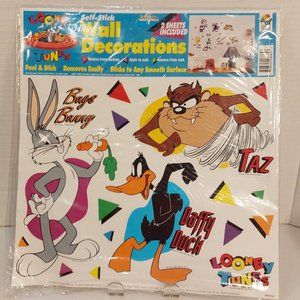 Vtg 1996 Looney Tunes Self Stick Wall Decorations - sealed